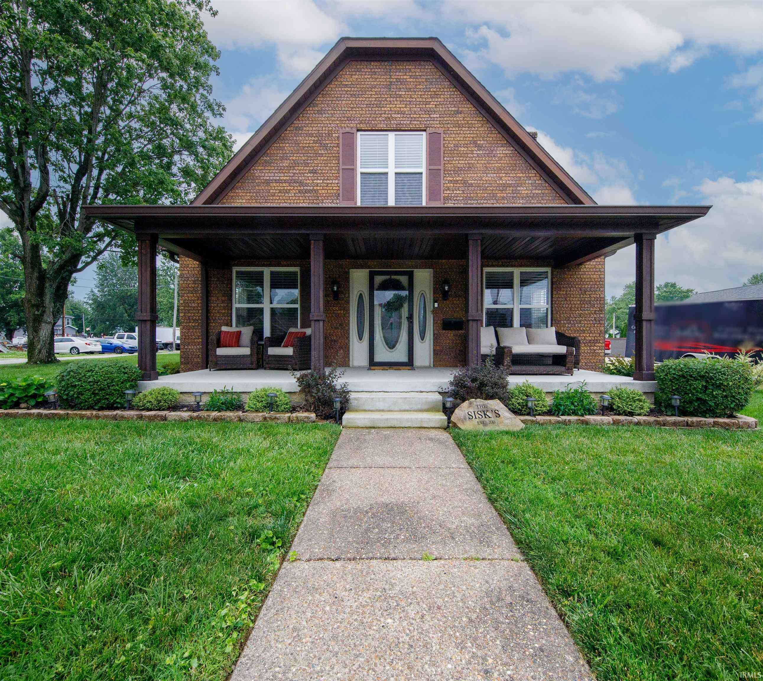 Property Photo: 409 E Strain Street IN 47648