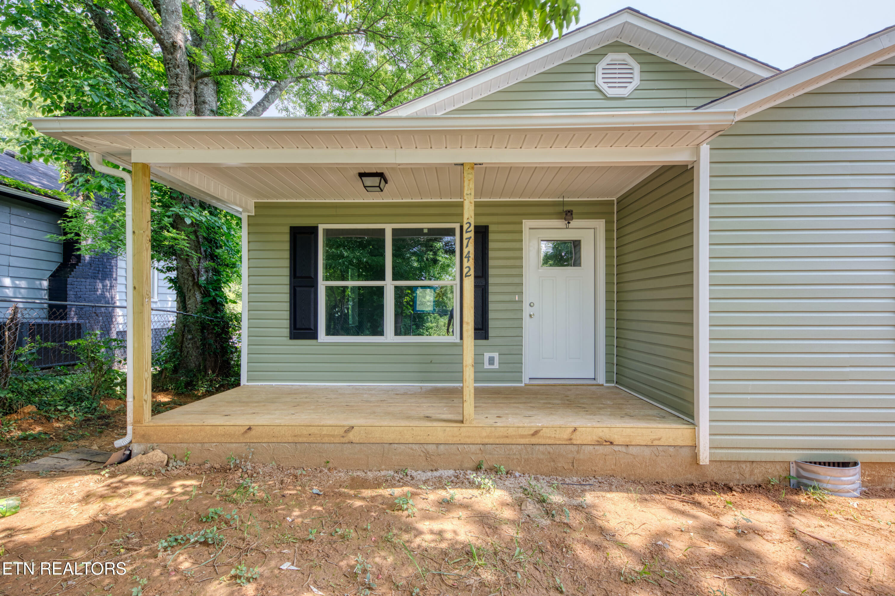 Property Photo: 2742 Wilson Avenue TN 37914