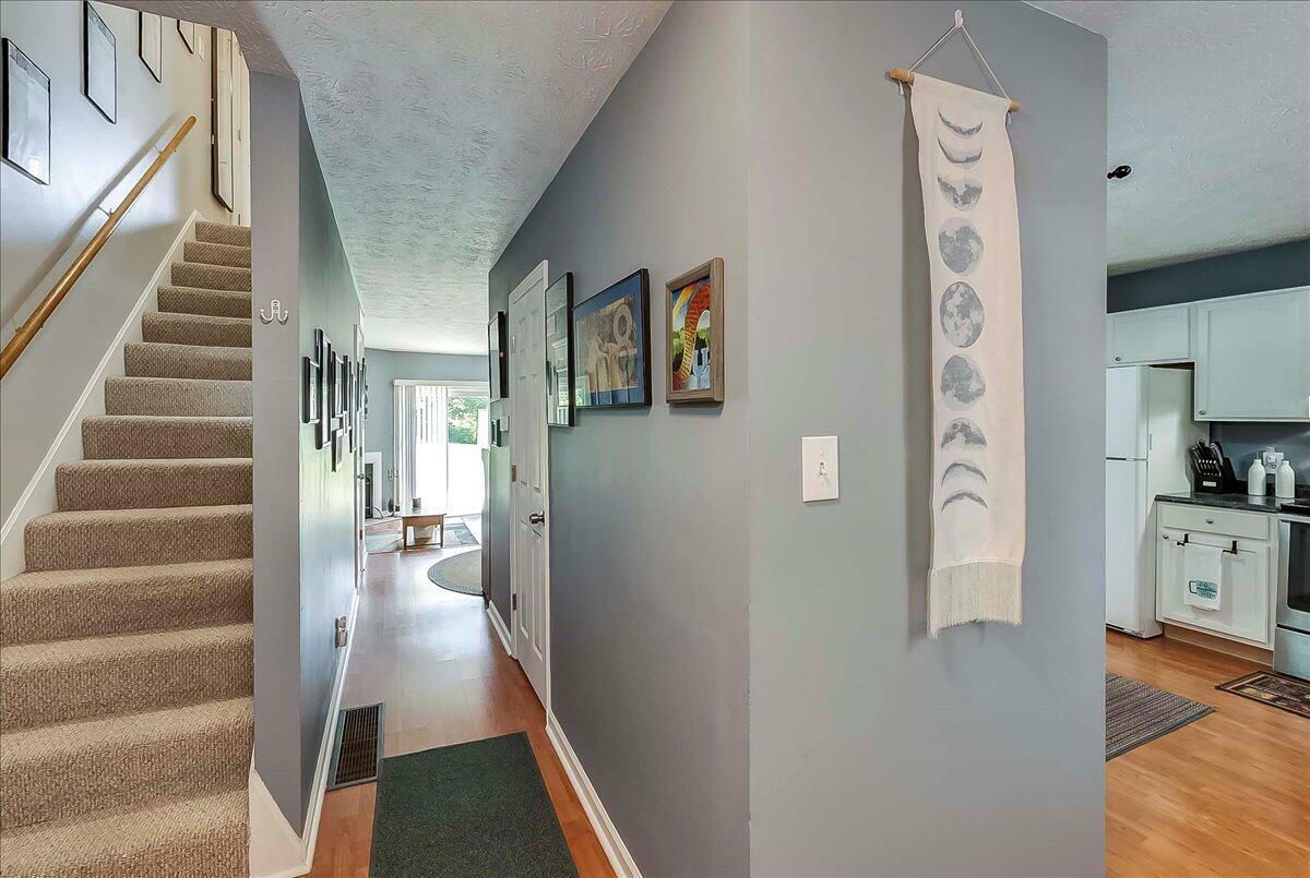 Property Photo: 3471 Pimlico Pkwy KY 40517