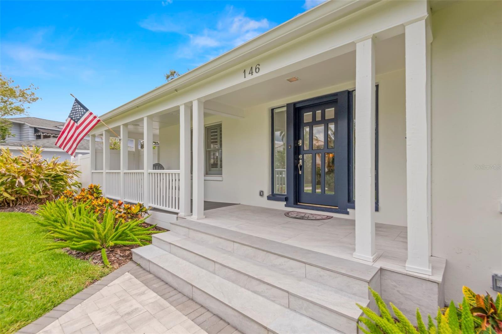 146 26th Avenue NE  St Petersburg FL 33704 photo