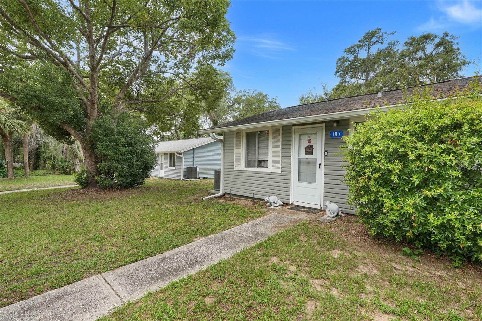 Property Photo: 10301 US Highway 27 187 FL 34711
