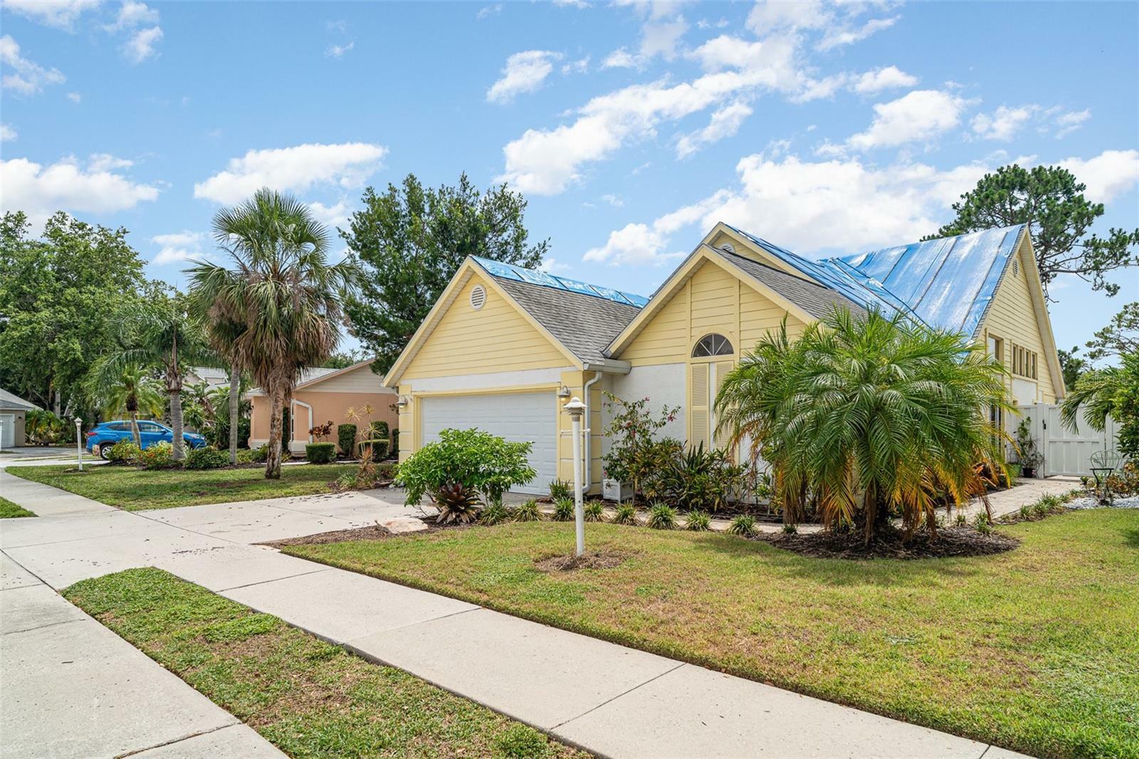 Property Photo: 7833 Ontario Street Circle FL 34243