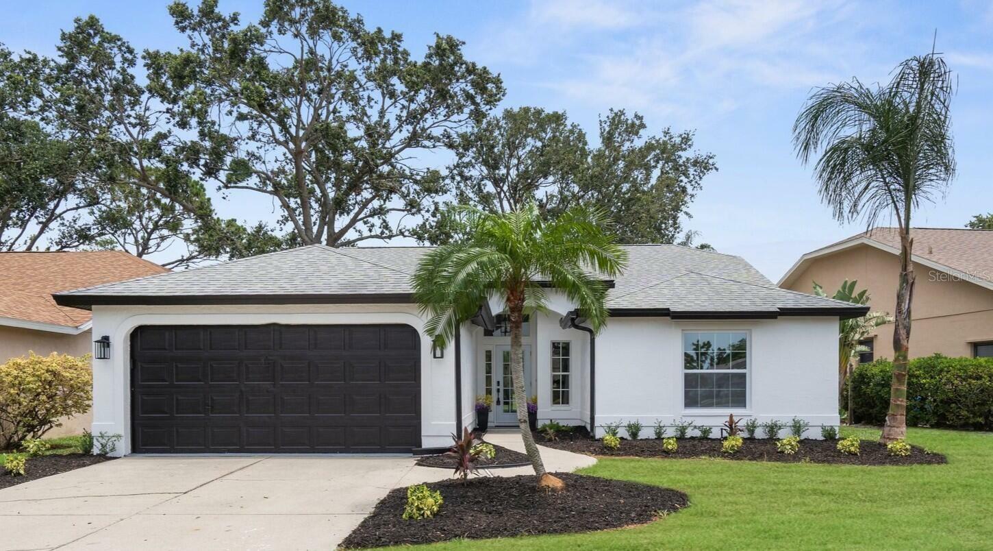 9555 Knightsbridge Circle  Sarasota FL 34238 photo