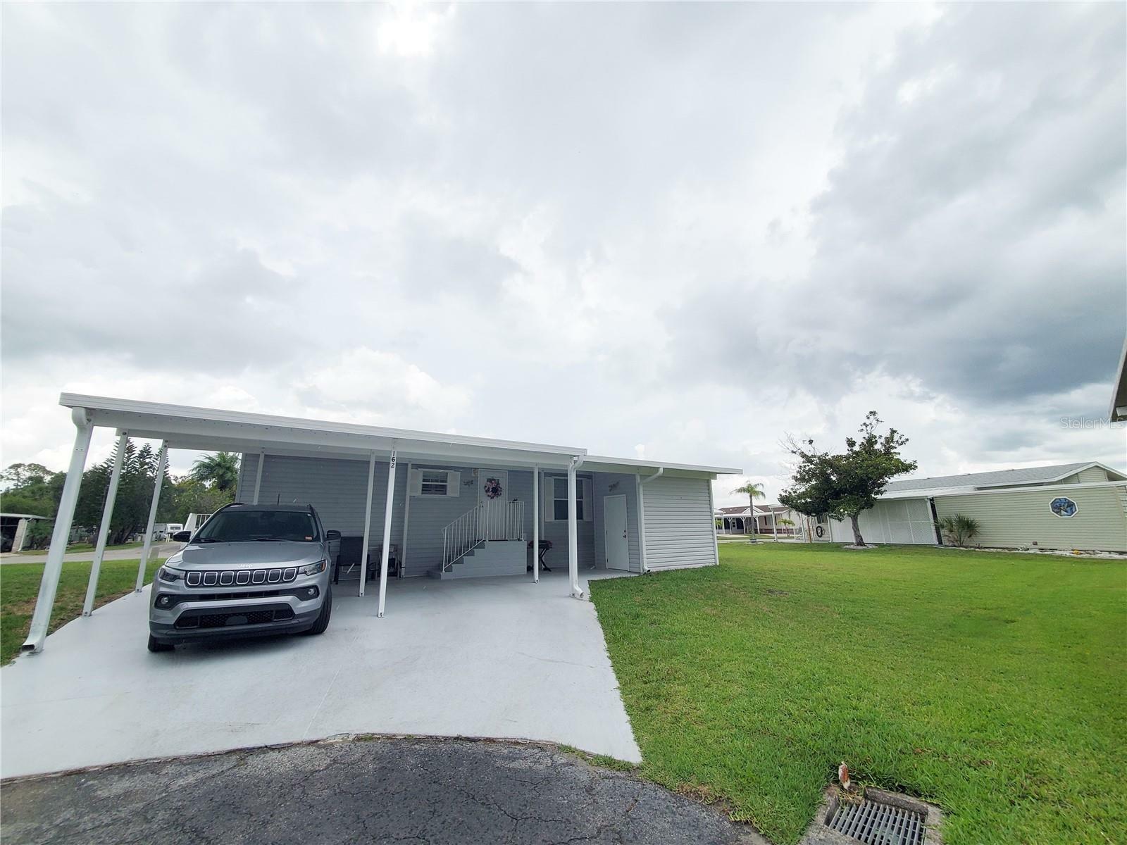 Property Photo: 1000 Kings Highway 162 FL 33980
