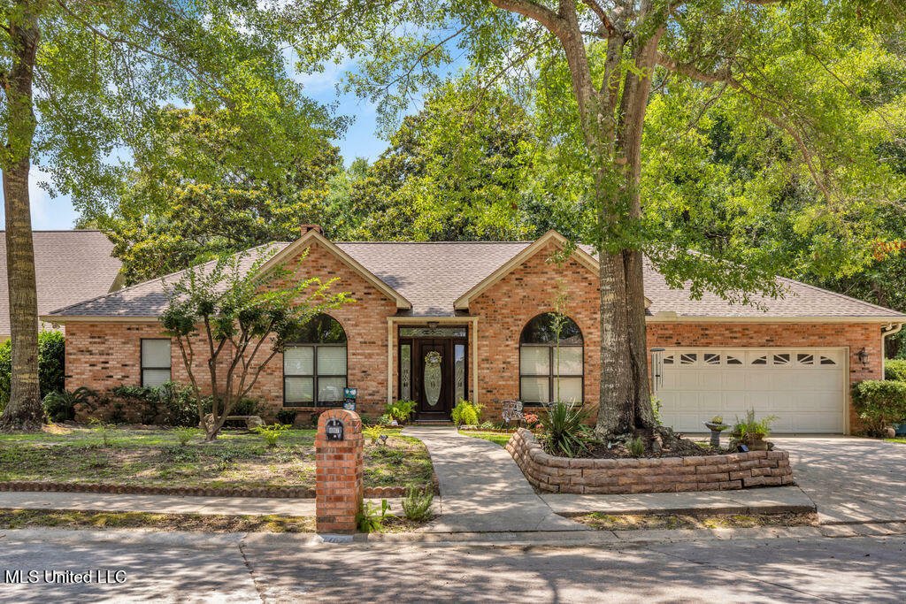 807 Woodglen Drive Drive  Ocean Springs MS 39564 photo