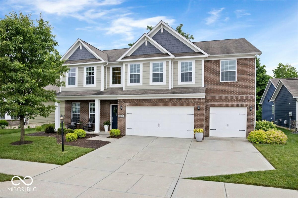 Property Photo:  7249 Red Maple Drive  IN 46077 