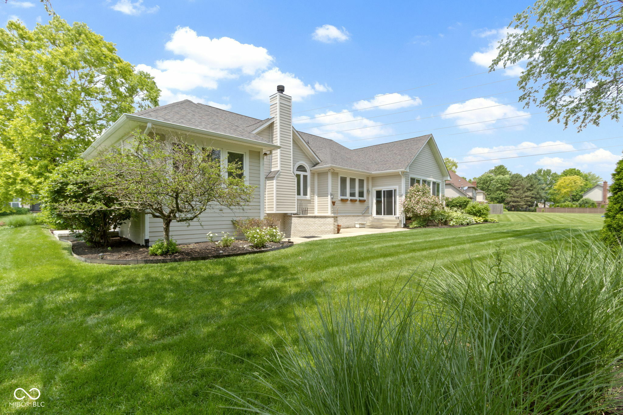 Property Photo: 1051 Arrowwood Drive IN 46033