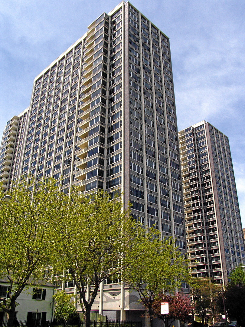 Property Photo: 4250 N Marine Drive 2329 IL 60613