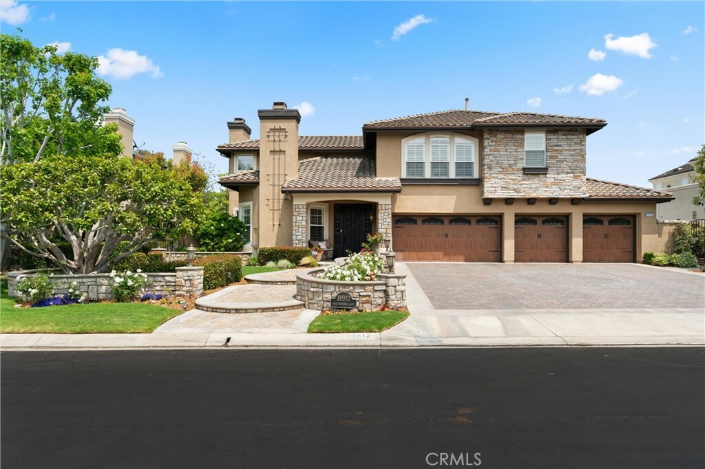 18912 Rockinghorse Lane  Huntington Beach CA 92648 photo