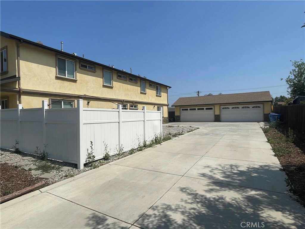 Property Photo: 580 E 12th Street CA 91766