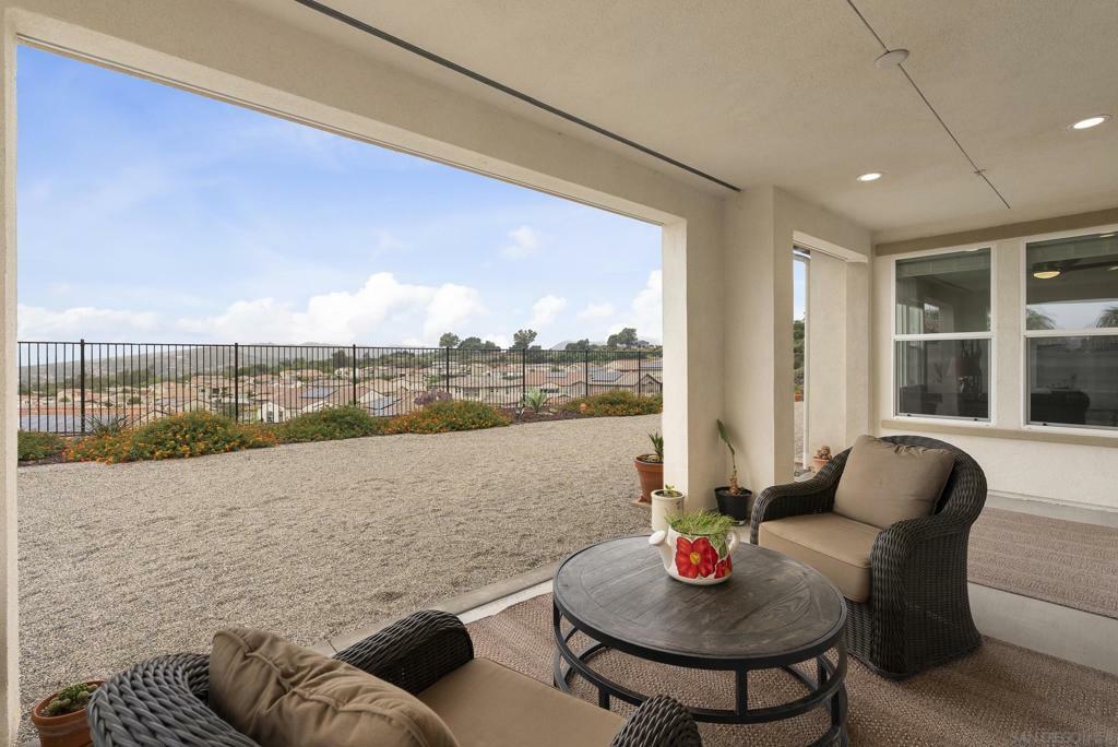 Property Photo: 1409 Apex Place CA 92026