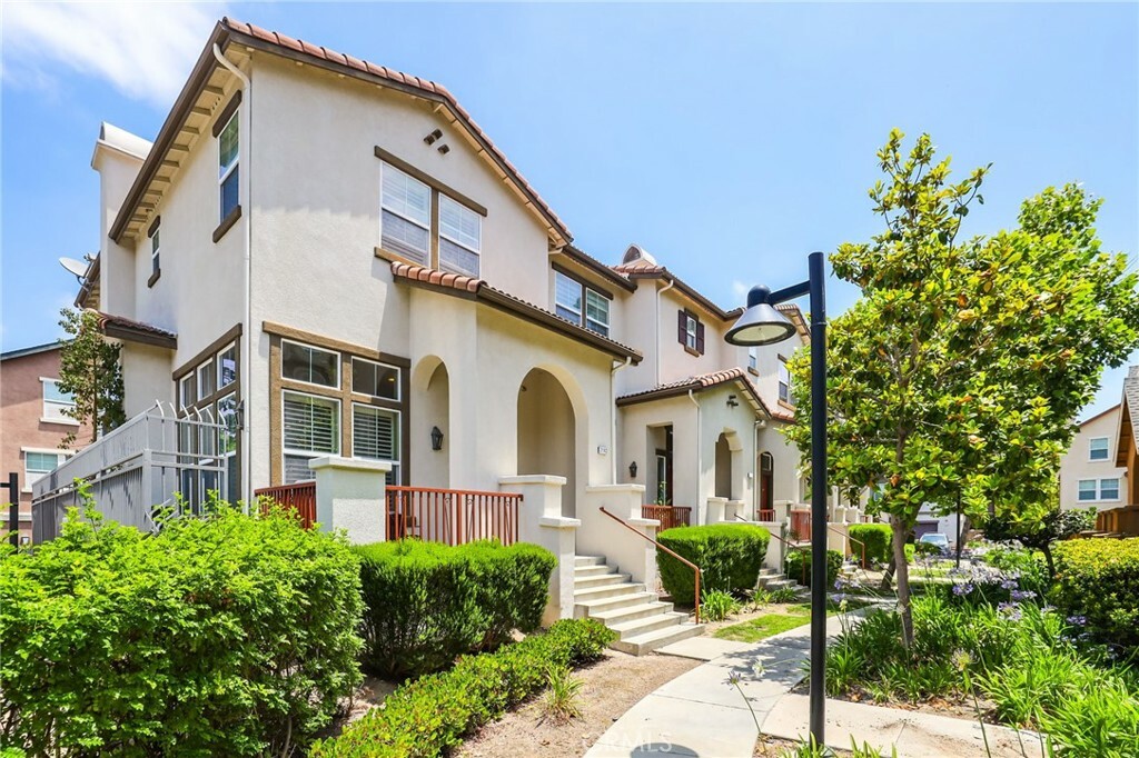 Property Photo:  2142 Silva Drive  CA 92833 