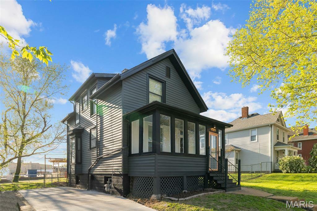 Property Photo: 3211 Portis Avenue MO 63116