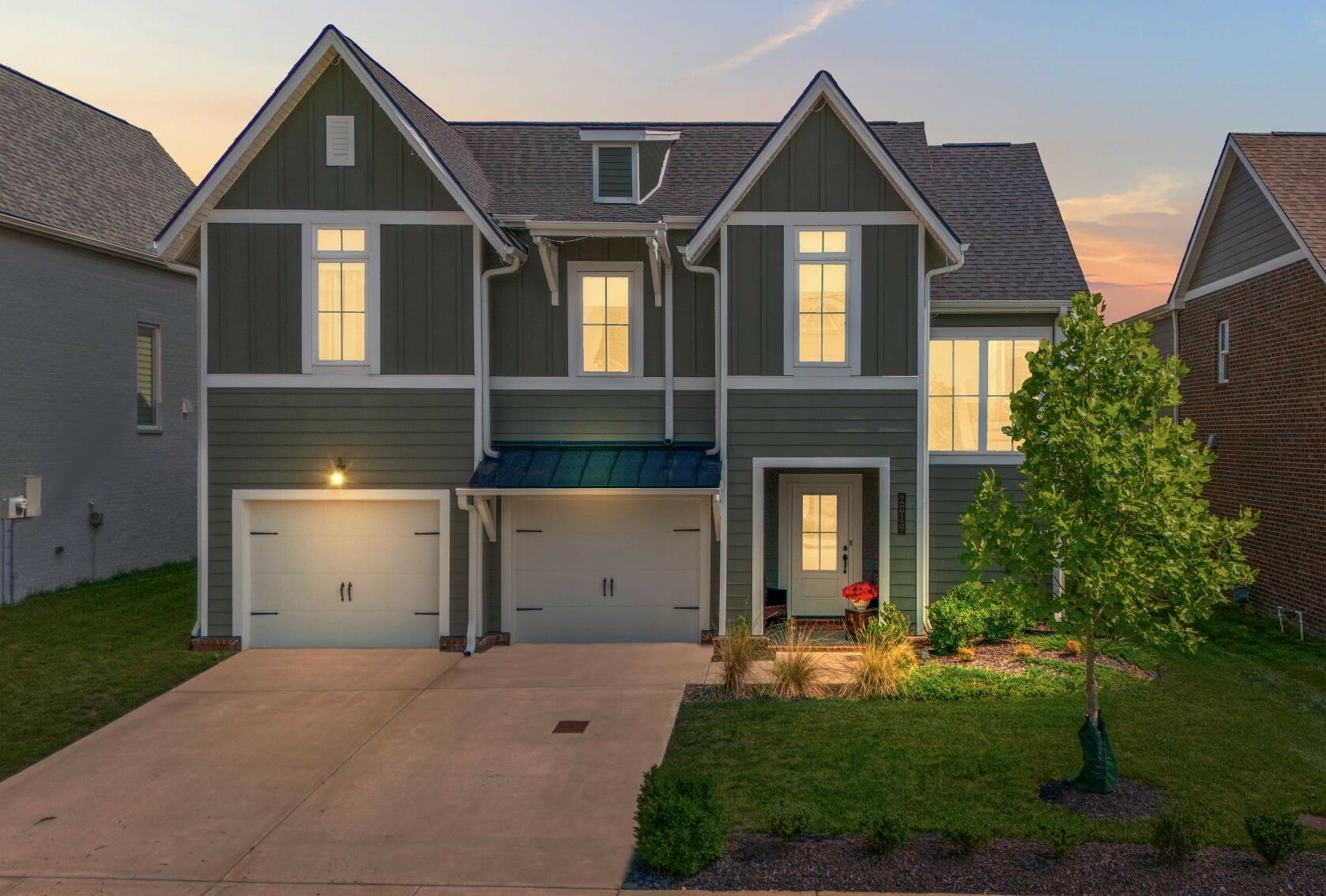 Property Photo:  2019 Farm St  TN 37122 