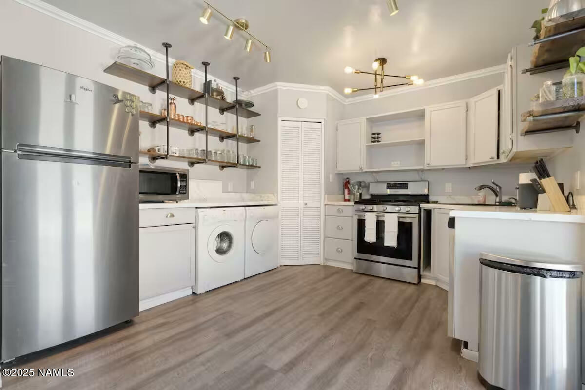Property Photo:  420 W Navajo Road  AZ 86001 