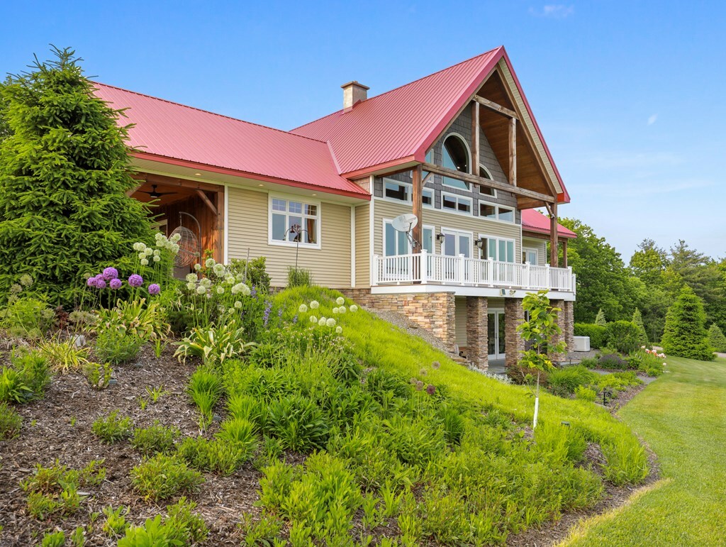 Property Photo: 4535 Covered Bridge Rd PA 18850