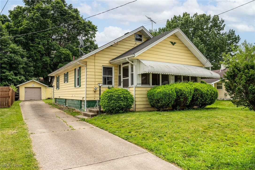 Property Photo:  2489 Conrad Avenue  OH 44314 