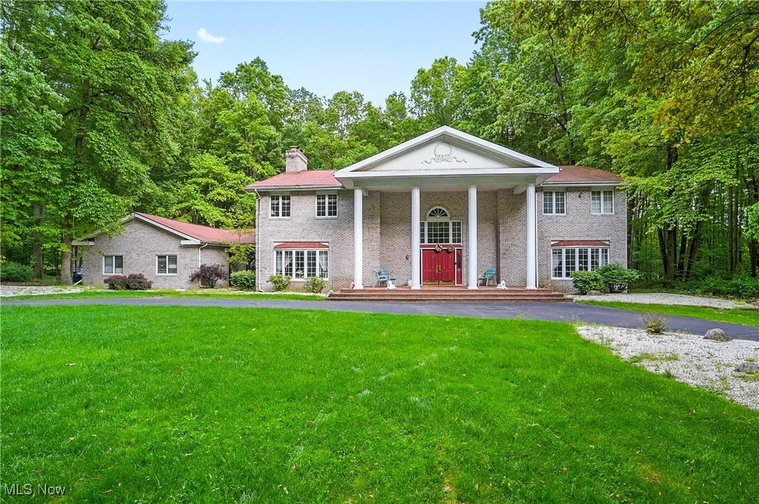 Property Photo: 8650 Hidden Hills Drive SE OH 44484