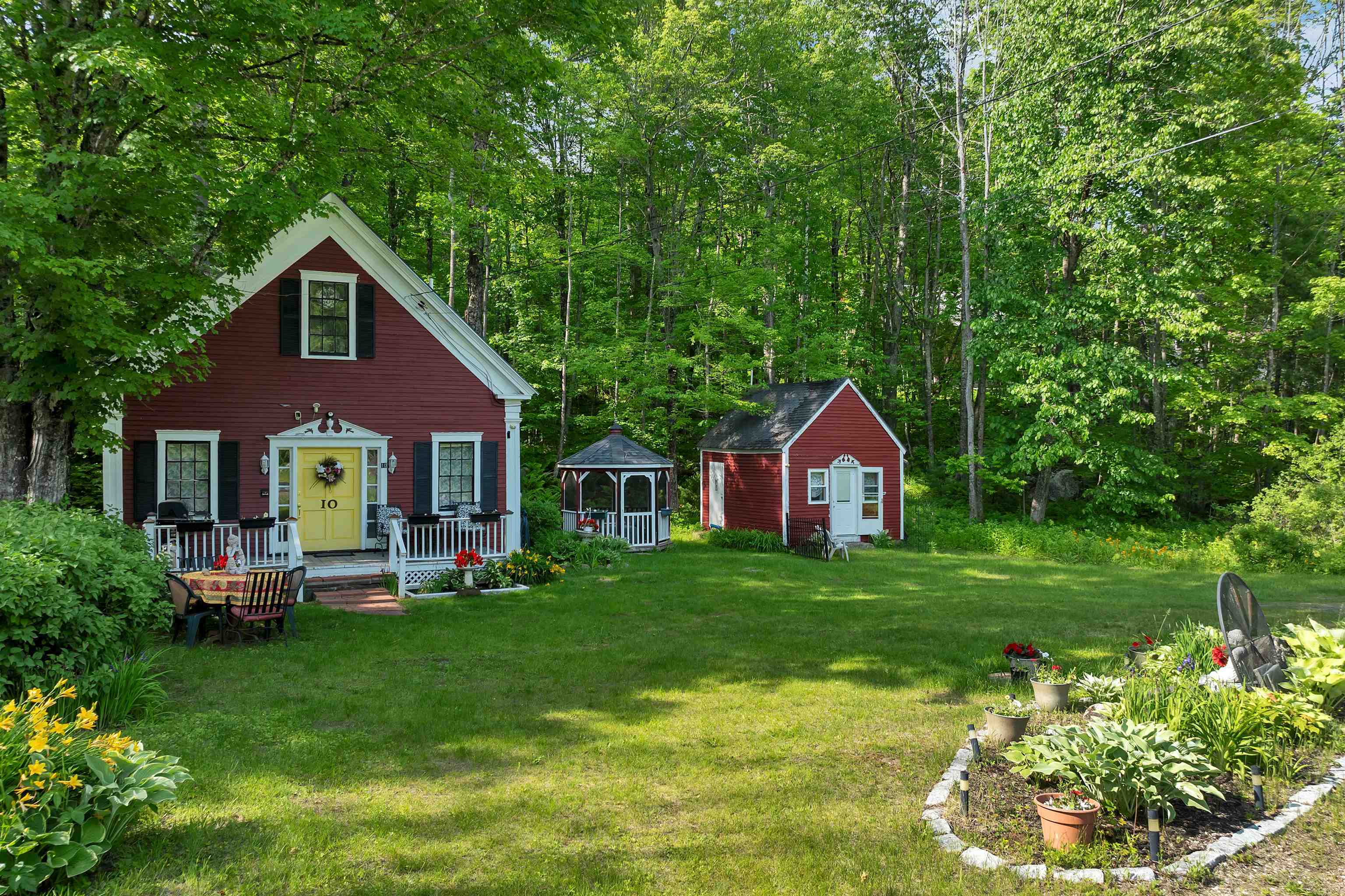 Property Photo: 10 Whiteface Road NH 03259