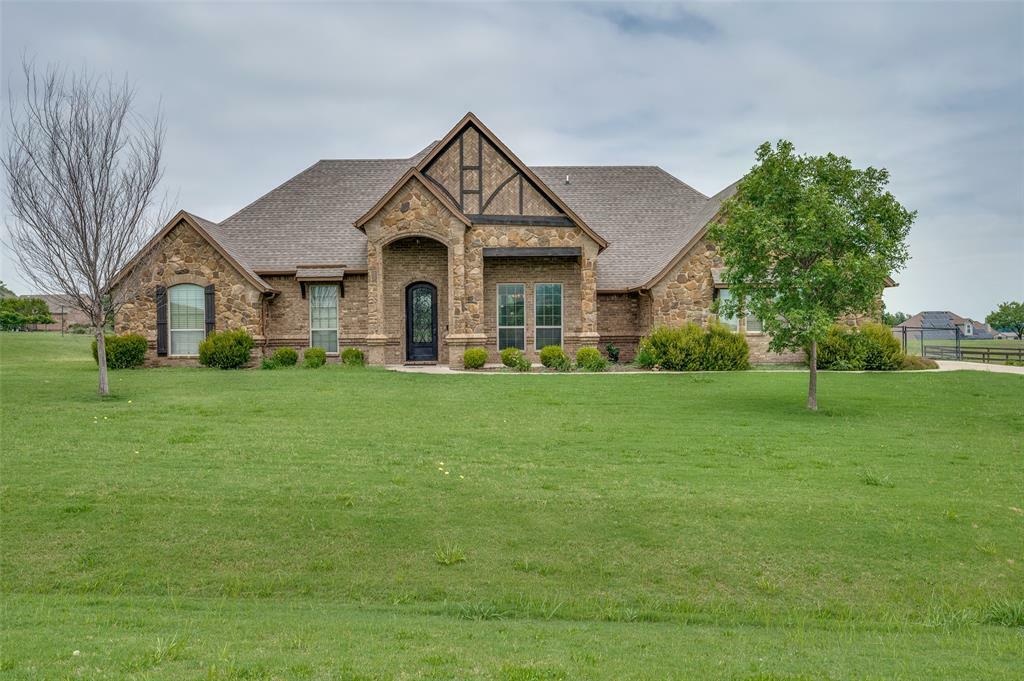 Property Photo: 6833 Katie Corral Drive TX 76126