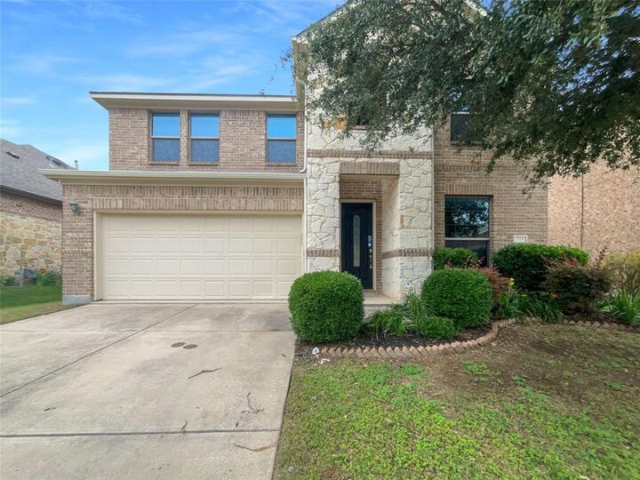 Property Photo: 716 Setting Sun Trail TX 75069