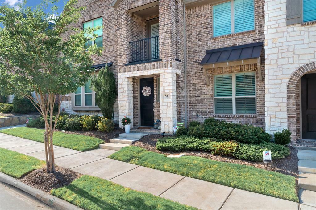 Property Photo: 1298 Casselberry Drive TX 75028