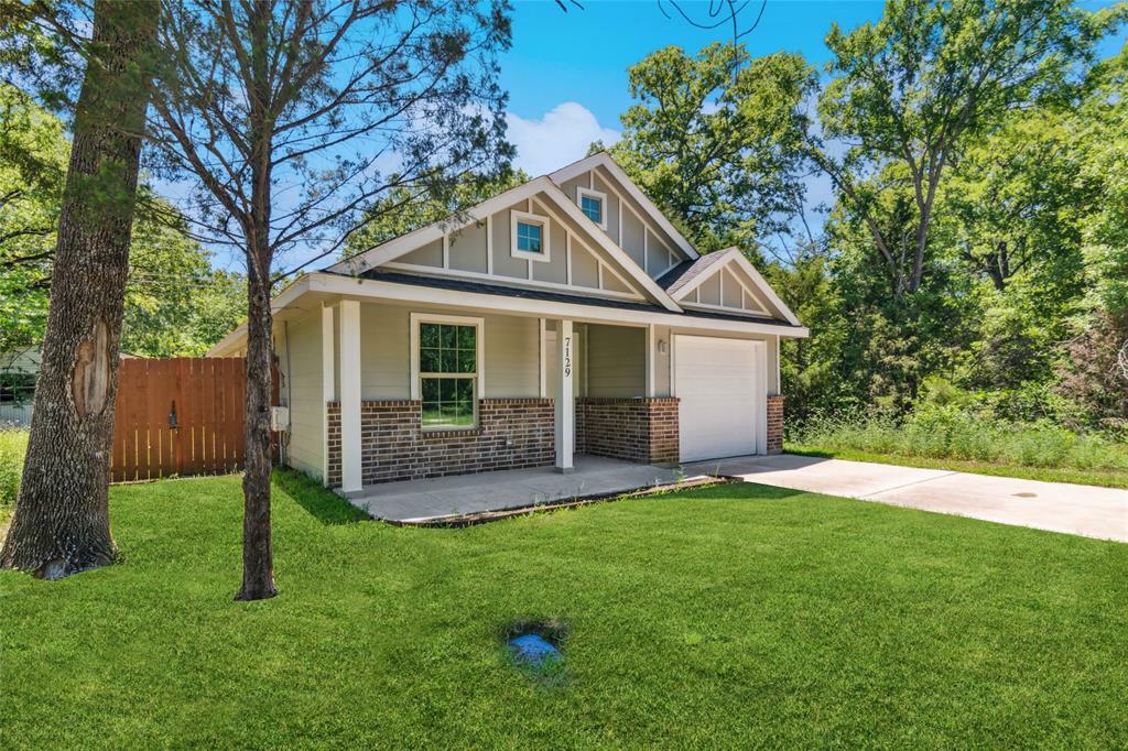 Property Photo: 7129 Kayak Drive TX 75156