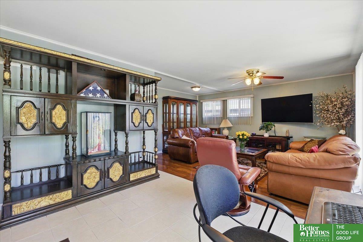 Property Photo: 7616 Western Avenue NE 68114