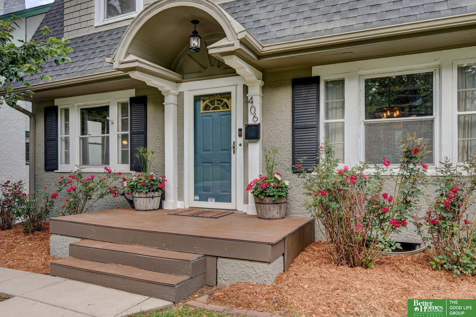 Property Photo:  406 S 49th Street  NE 68132 