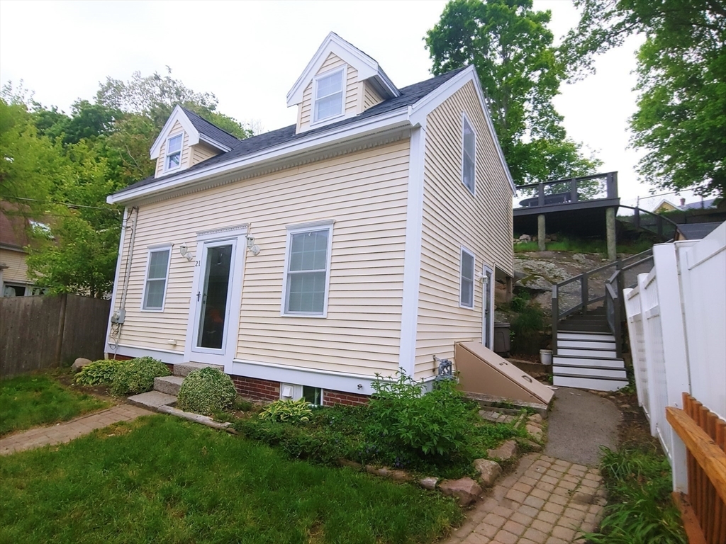Property Photo: 21 Beacon St MA 01930