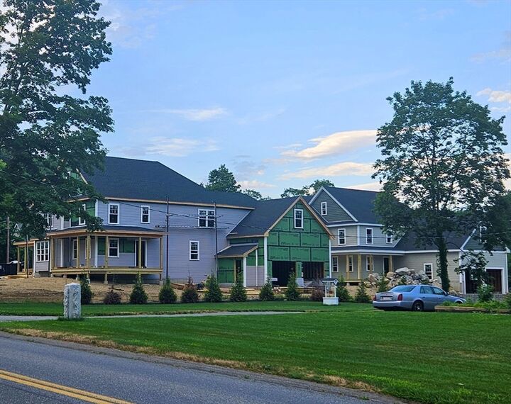 Property Photo:  90 Willow Street 1  MA 01720 