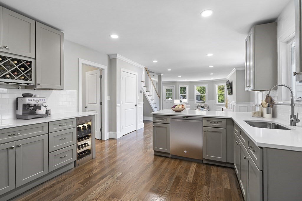 Property Photo: 597 Gallivan Blvd 2 MA 02124