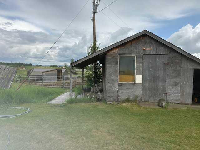 Property Photo: 23015 Secondary Road 501 AB T0K 1Y0