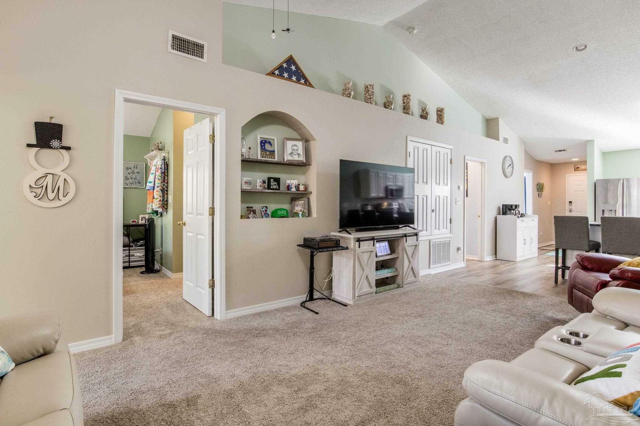 Property Photo: 7101 Joy St C8 FL 32504
