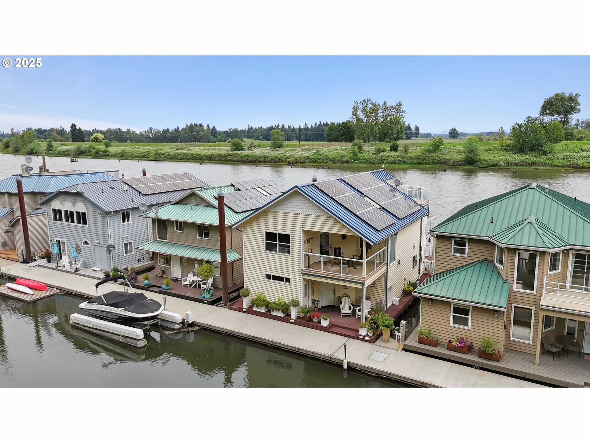 Property Photo: 14587 NW Larson Rd 4 OR 97231