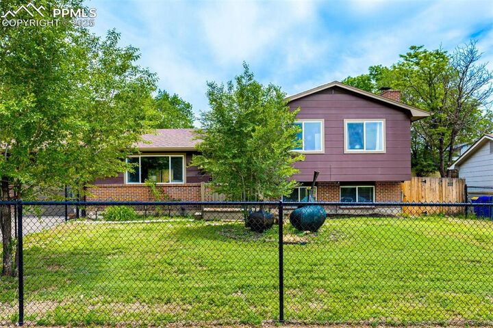 7331 Metropolitan Street  Colorado Springs CO 80911 photo