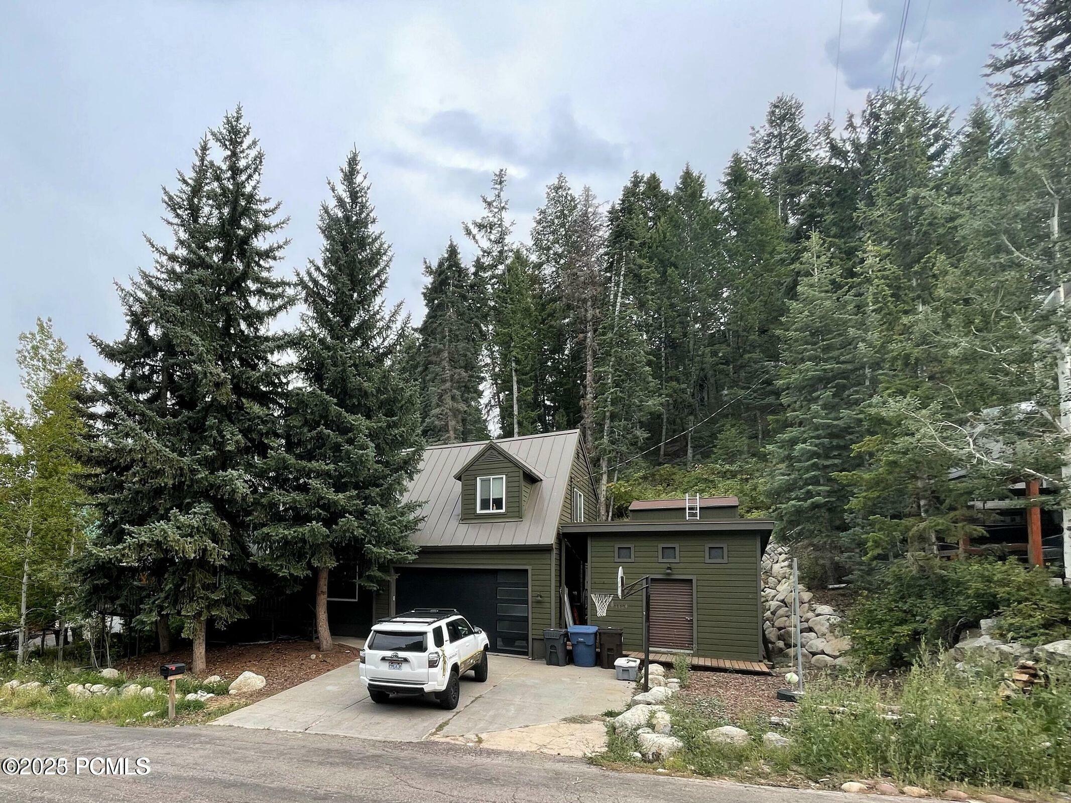 Property Photo: 145 Aspen Lane UT 84098