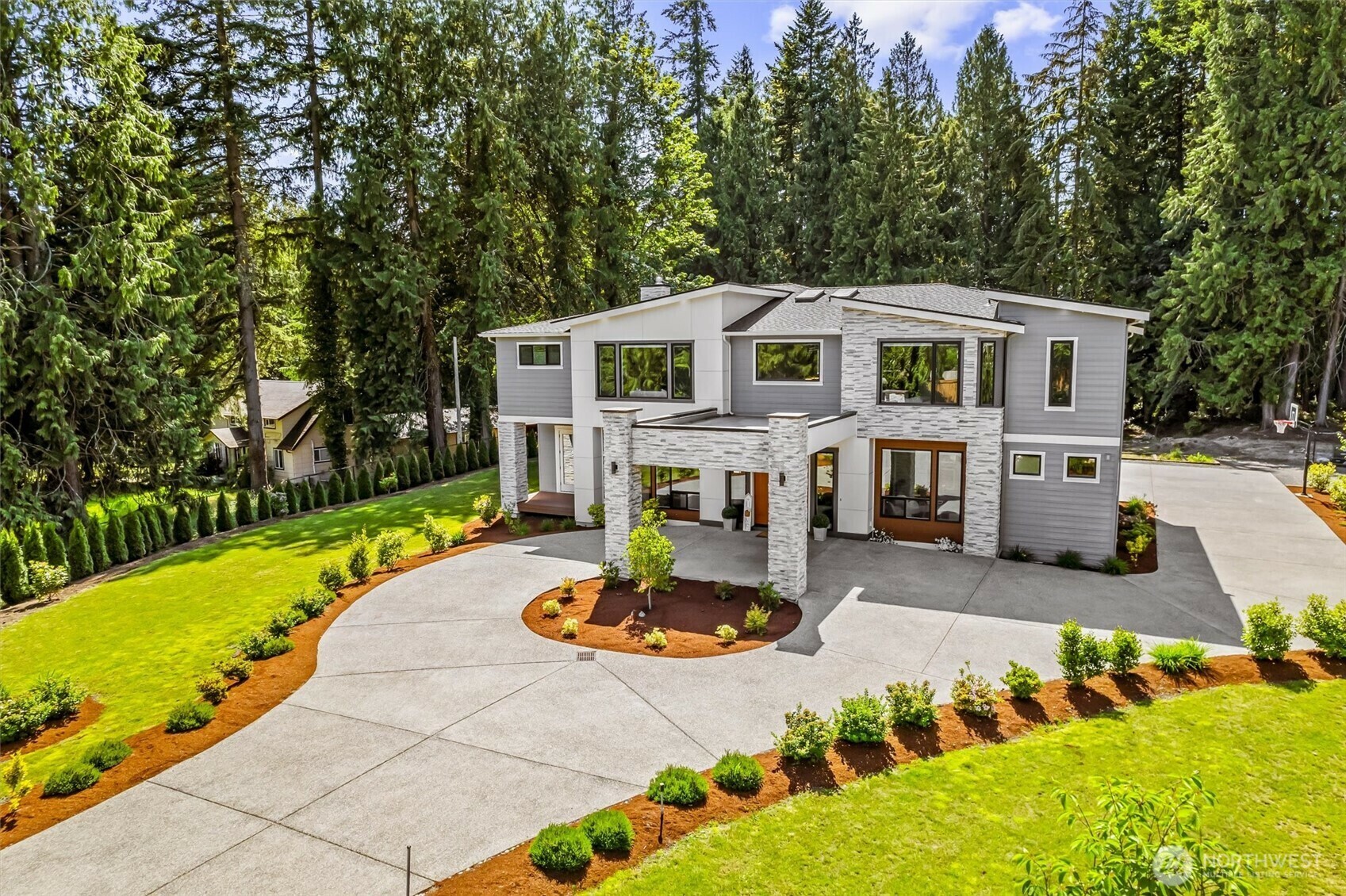 Property Photo:  23036  35th Avenue SE  WA 98021 