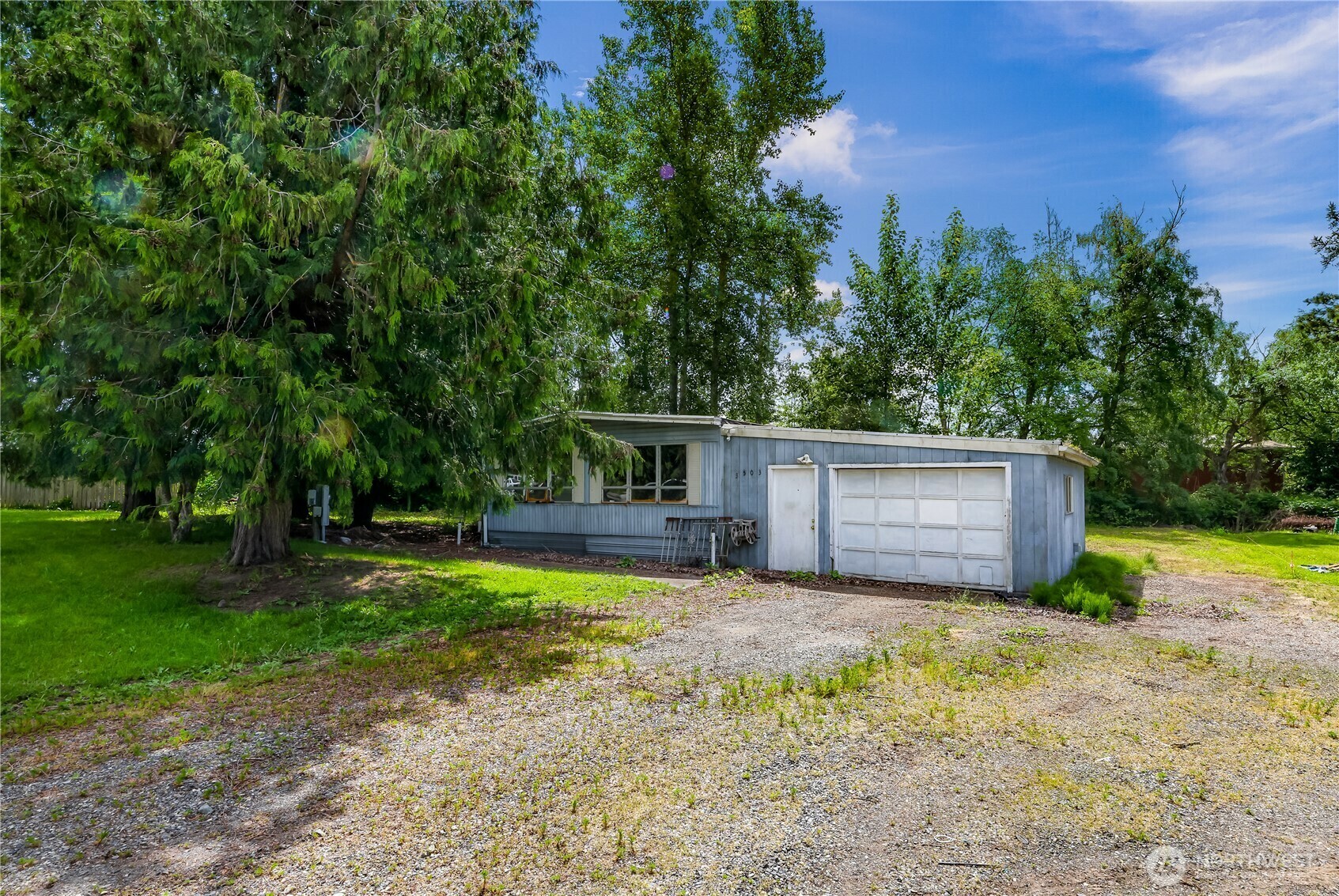 Property Photo: 3503 McAlpine WA 98225