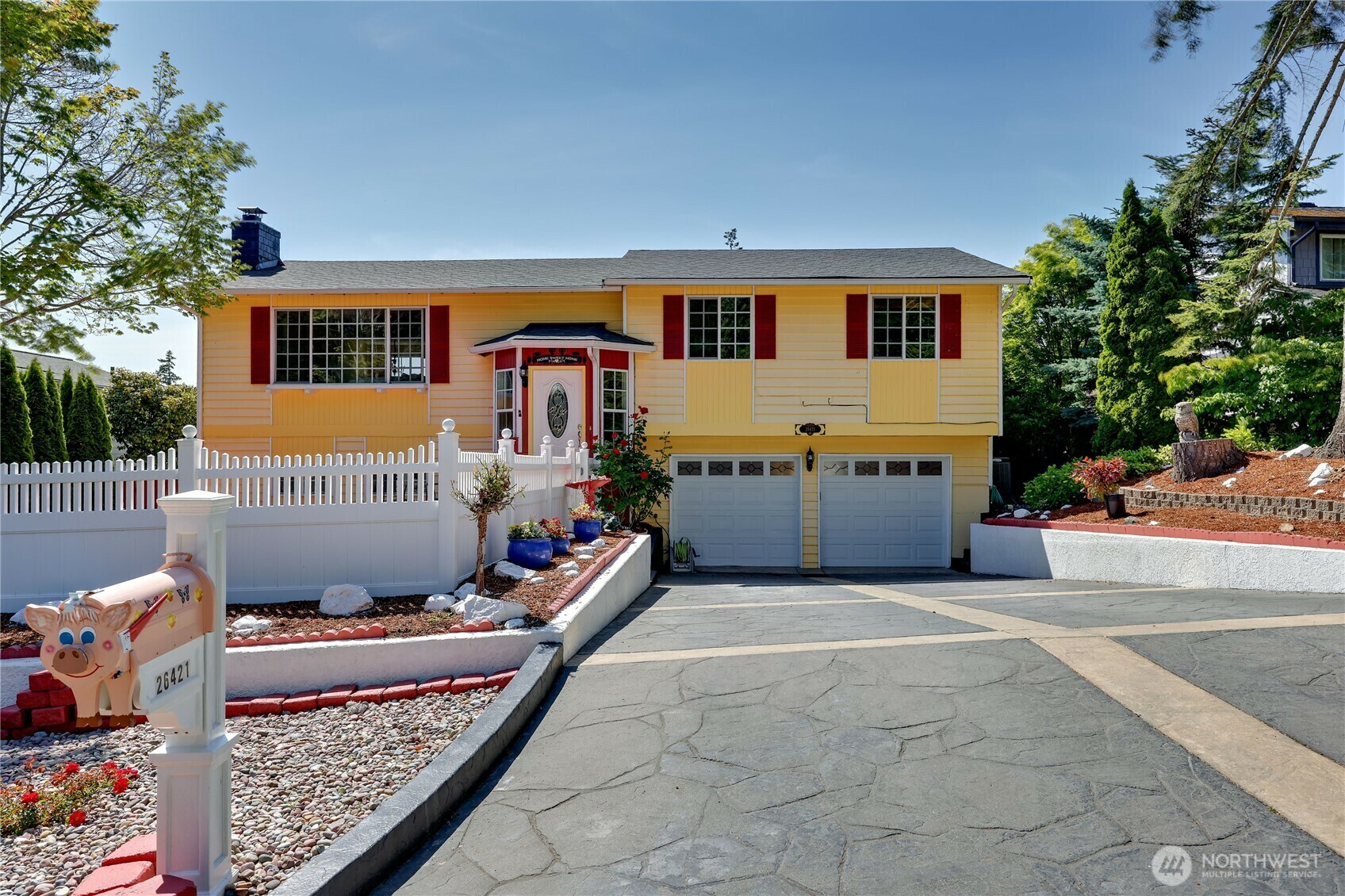 Property Photo:  26421  Kingsview Loop NE  WA 98346 