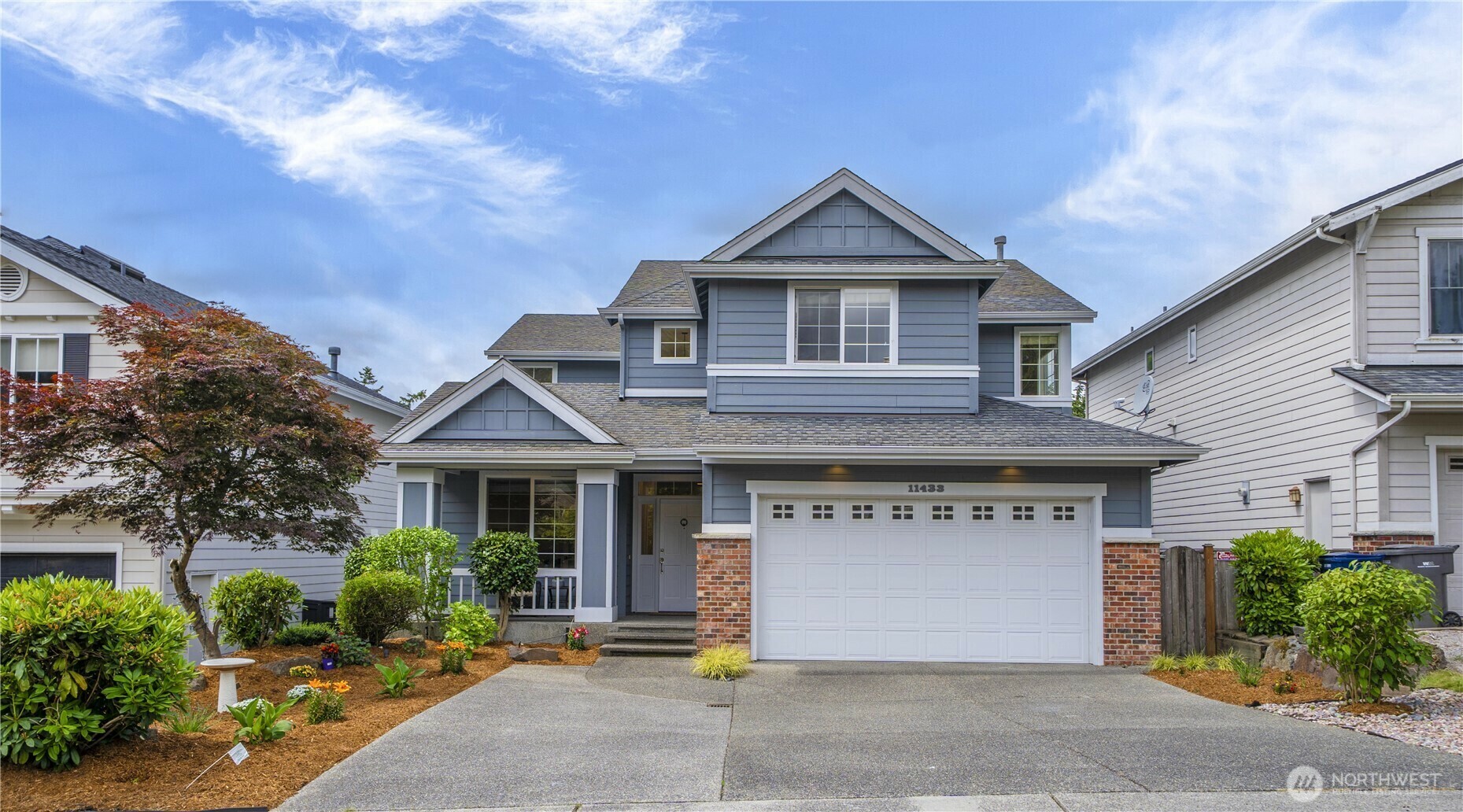 Property Photo: 11433 80th Avenue NE WA 98034