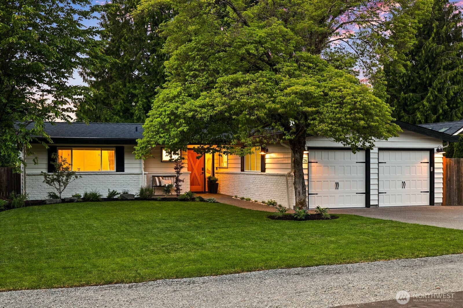 Property Photo:  12426 NE 73rd Street  WA 98033 