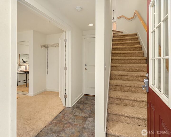 Property Photo: 7321 47th Avenue SW B WA 98136