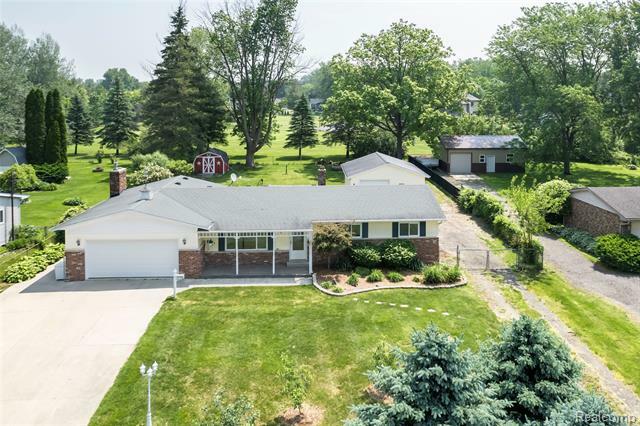 Property Photo: 3460 N Gale Road MI 48423
