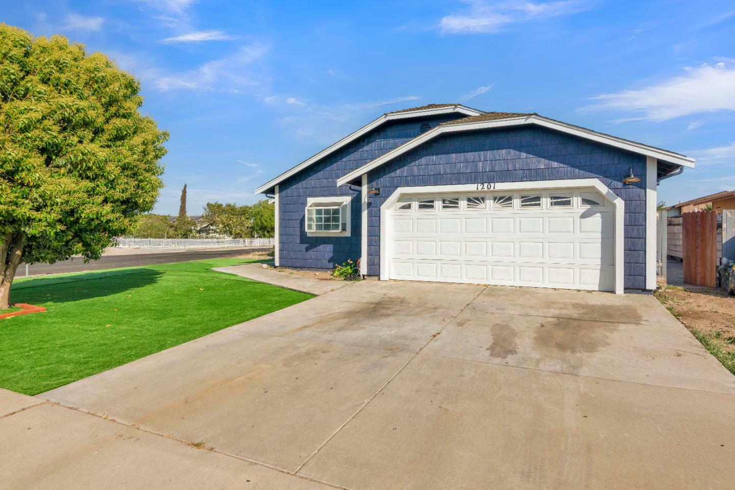 1201 Morris Avenue  Greenfield CA 93927 photo