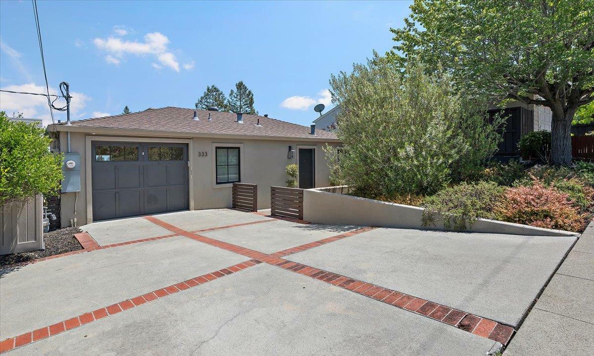 Property Photo:  333 Oakview Drive  CA 94070 