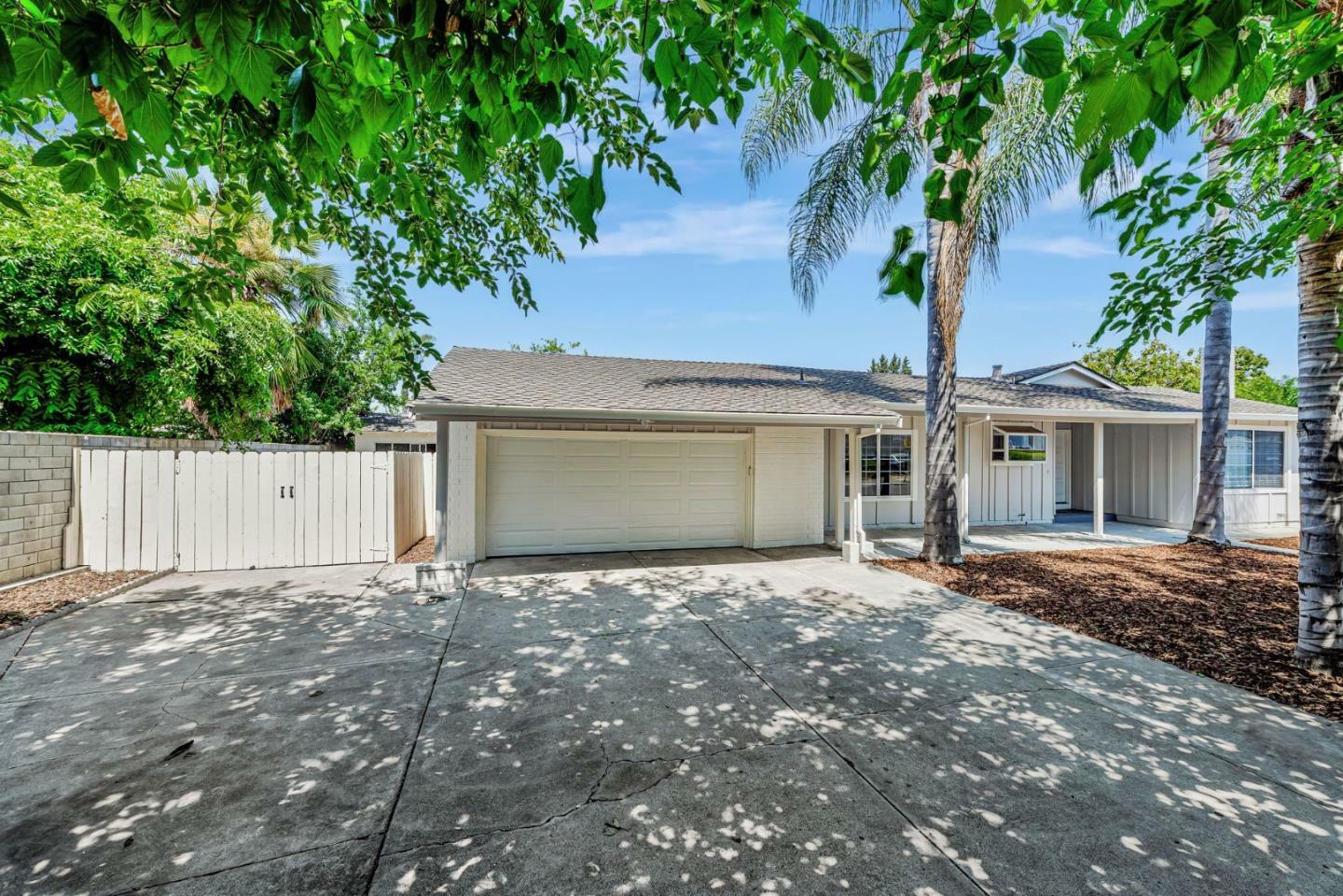 Property Photo: 2714 Flory Drive CA 95121