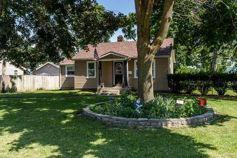 Property Photo:  216 Kellogg Avenue  WI 53546 
