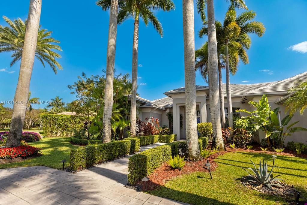 Property Photo: 10392 Harrier St FL 33324
