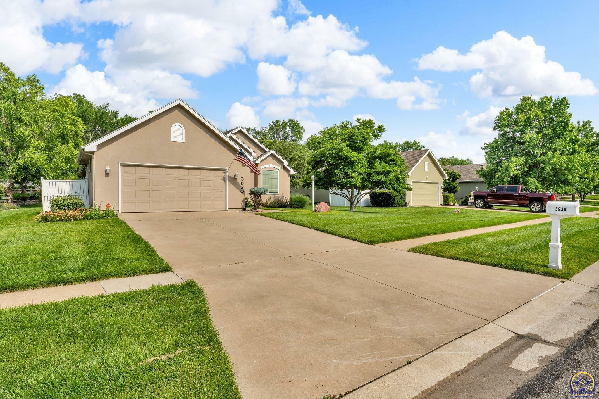 Property Photo: 3930 SW Stonybrook Dr KS 66610